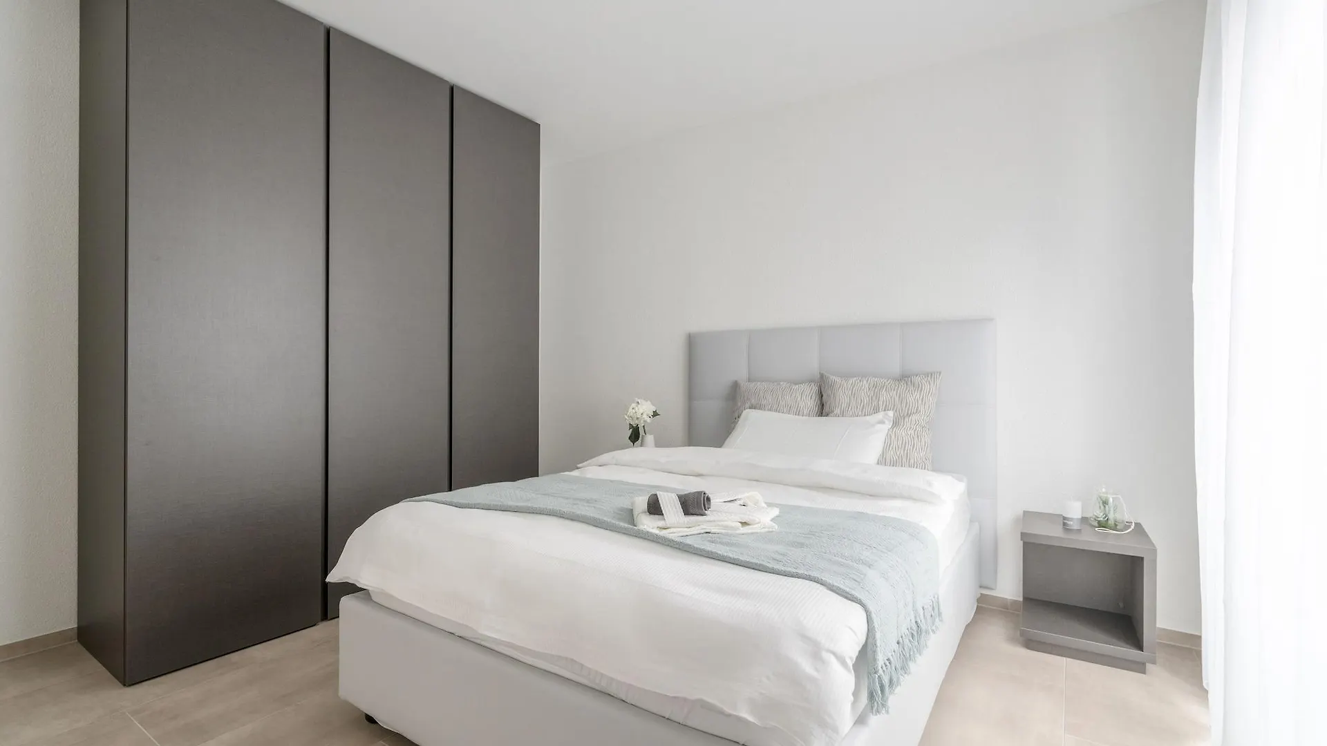 Airport Apartments Bazylea